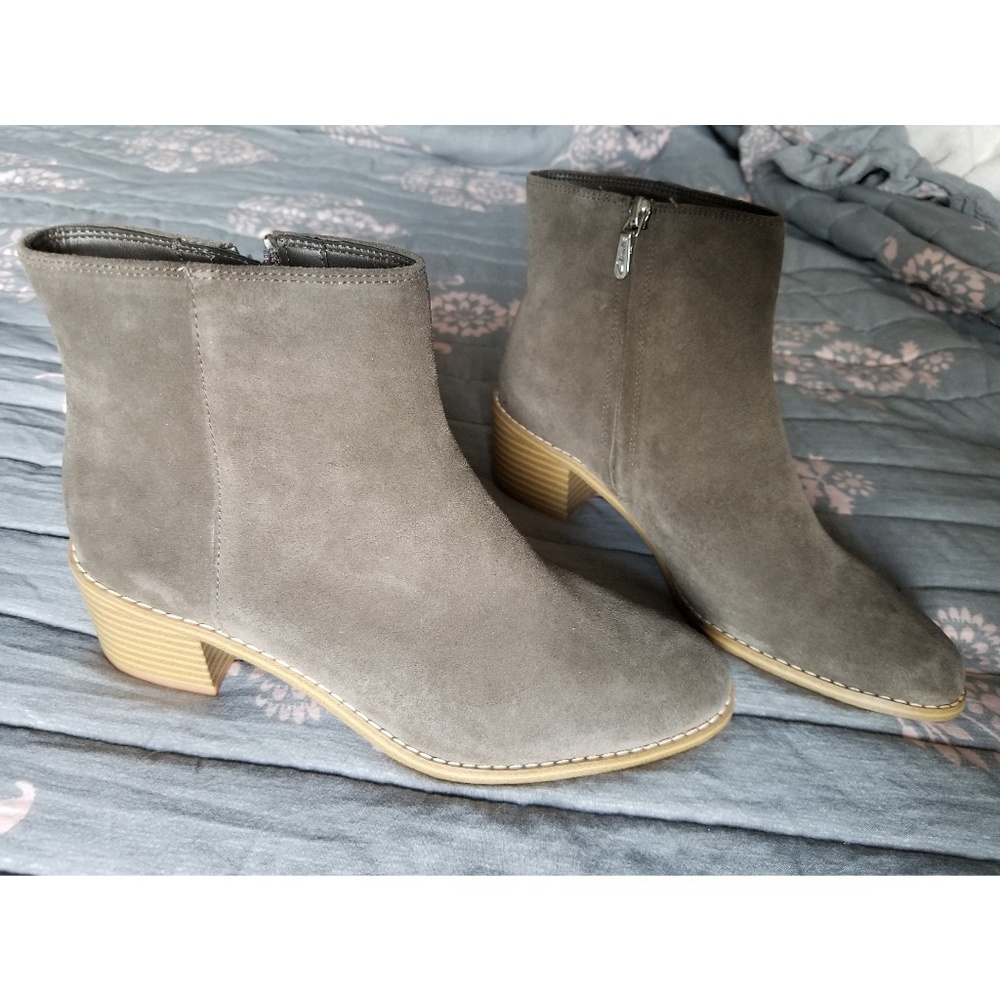 Clark's Somerset boots